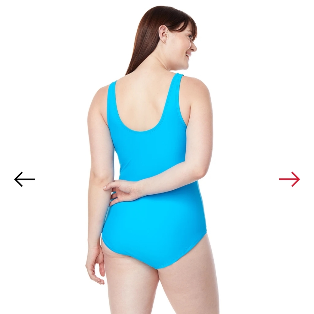 Swimsuit - Picture 2 of 3
